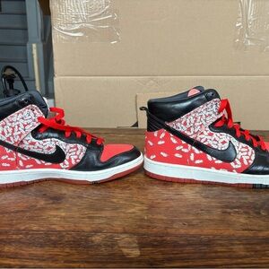 Vintage Paule Marrot x Nike Wmns Dunk High Skinny 'Aurore - Feathers'